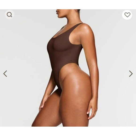Skims Fits Everybody High Cut Thong Bodysuit - Picture 2 of 5